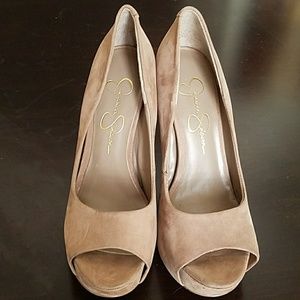 Jessica Simpson Tan Leather Heels